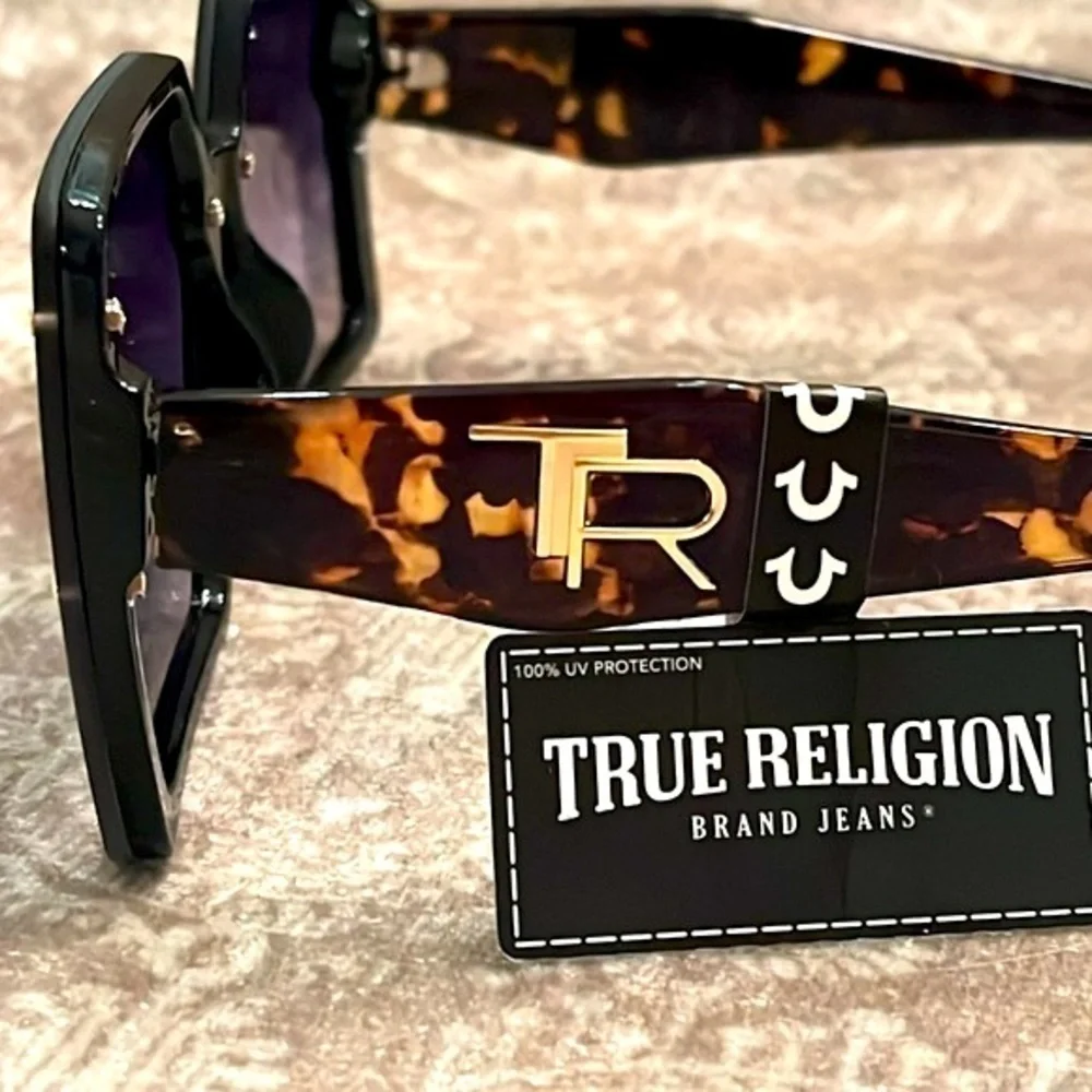 Brand New True Religion Oversized Square Sunglasses Tortoise Purple Lens